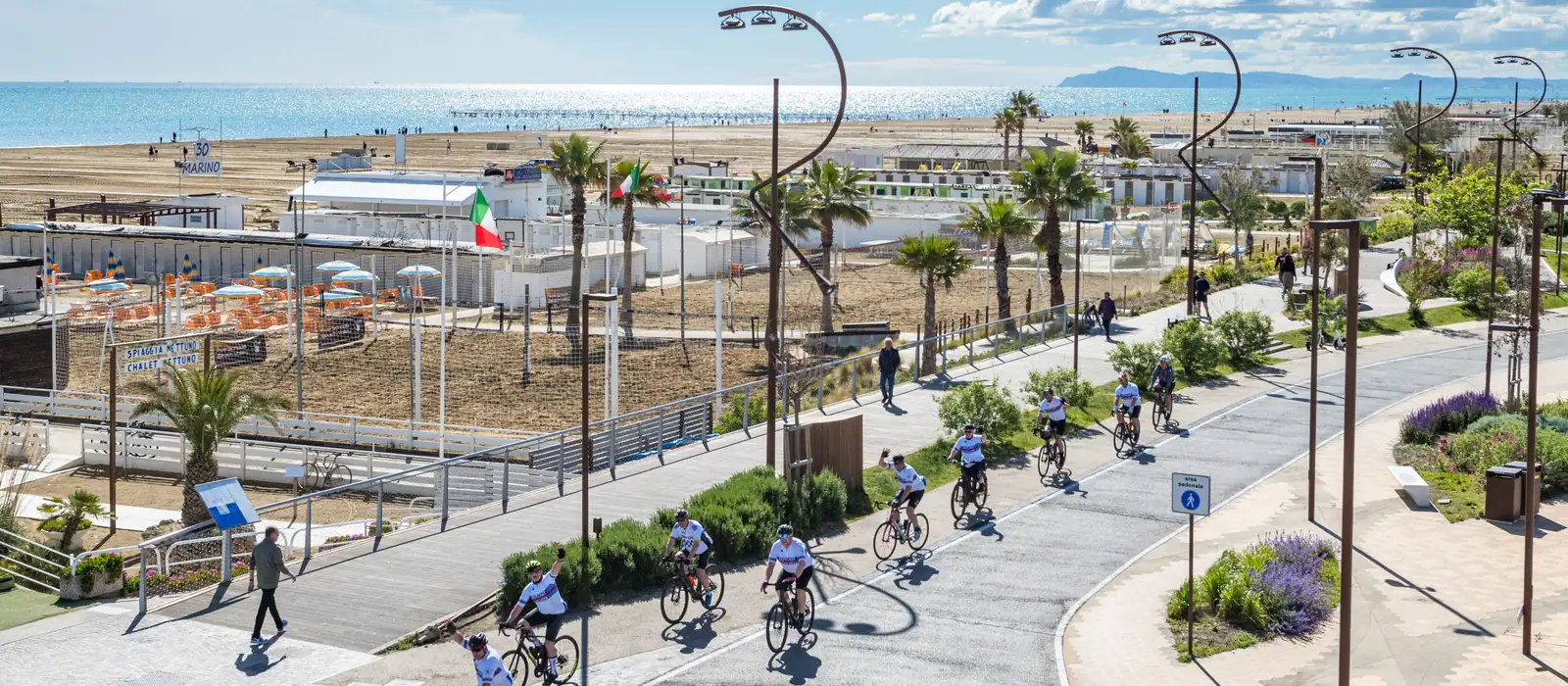 Il lungomare e la pista ciclabile di Riccione